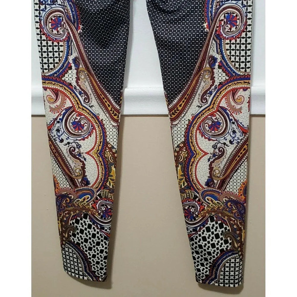 ISLE by Melis Kozan Women's Stretch Pants Geo - Picture 3 of 7